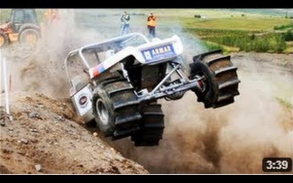 V8, Dwie Turbosprężarki I 1600 Koni