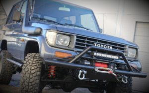 Toyota Land Cruiser J7 Uterenowiony Klasyk Toyota Land Cruiser J7 Uterenowiony Klasyk