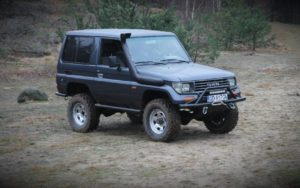Toyota Land Cruiser J7 Uterenowiony Klasyk Toyota Land Cruiser J7 Uterenowiony Klasyk