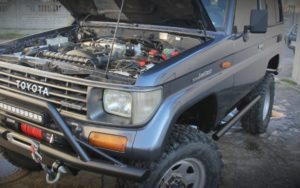 Toyota Land Cruiser J7 Uterenowiony Klasyk Toyota Land Cruiser J7 Uterenowiony Klasyk