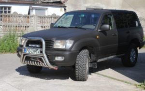 Toyota Land Cruiser J100 W Macie