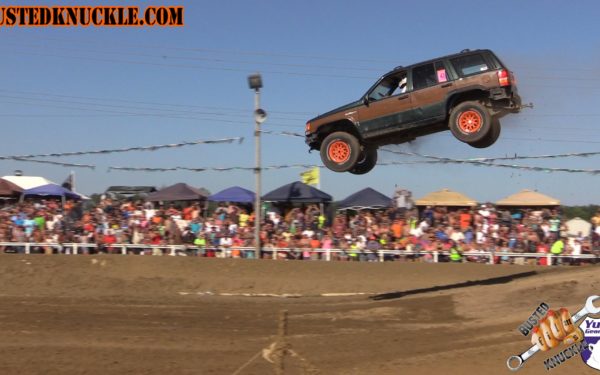 Jeep Grand Cherokee Insane Jump