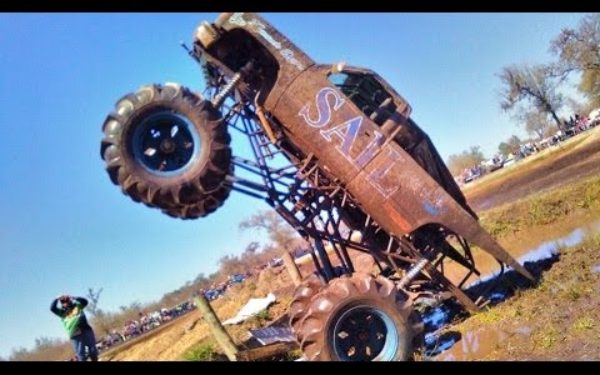 Sail Mega Truck Freestyle World Champ
