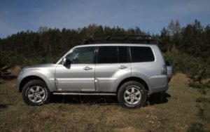 Mitsubishi Pajero V80 Mitsubishi Pajero V80