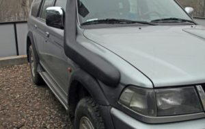 Montaż Snorkela Mitsubishi Pajero Montaż Snorkela Mitsubishi Pajero